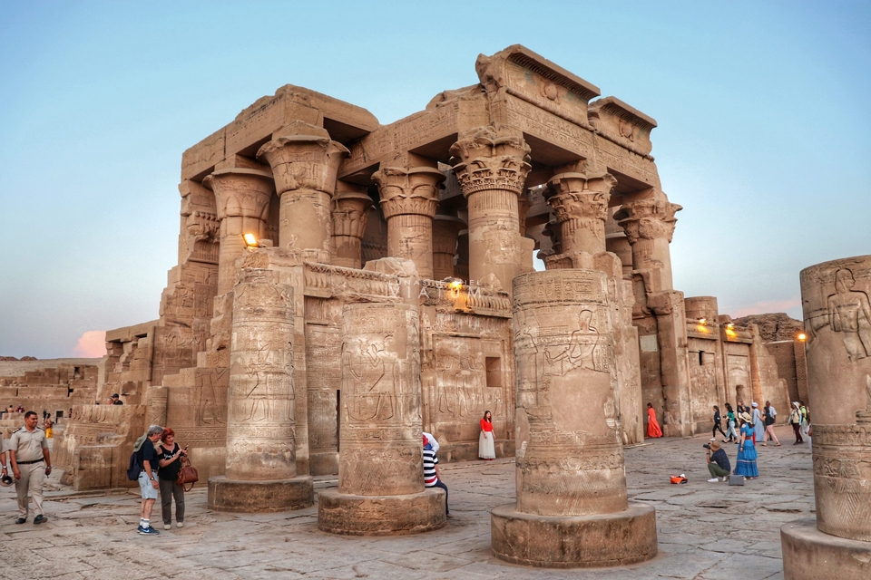 Visita a Pie Kom Ombo