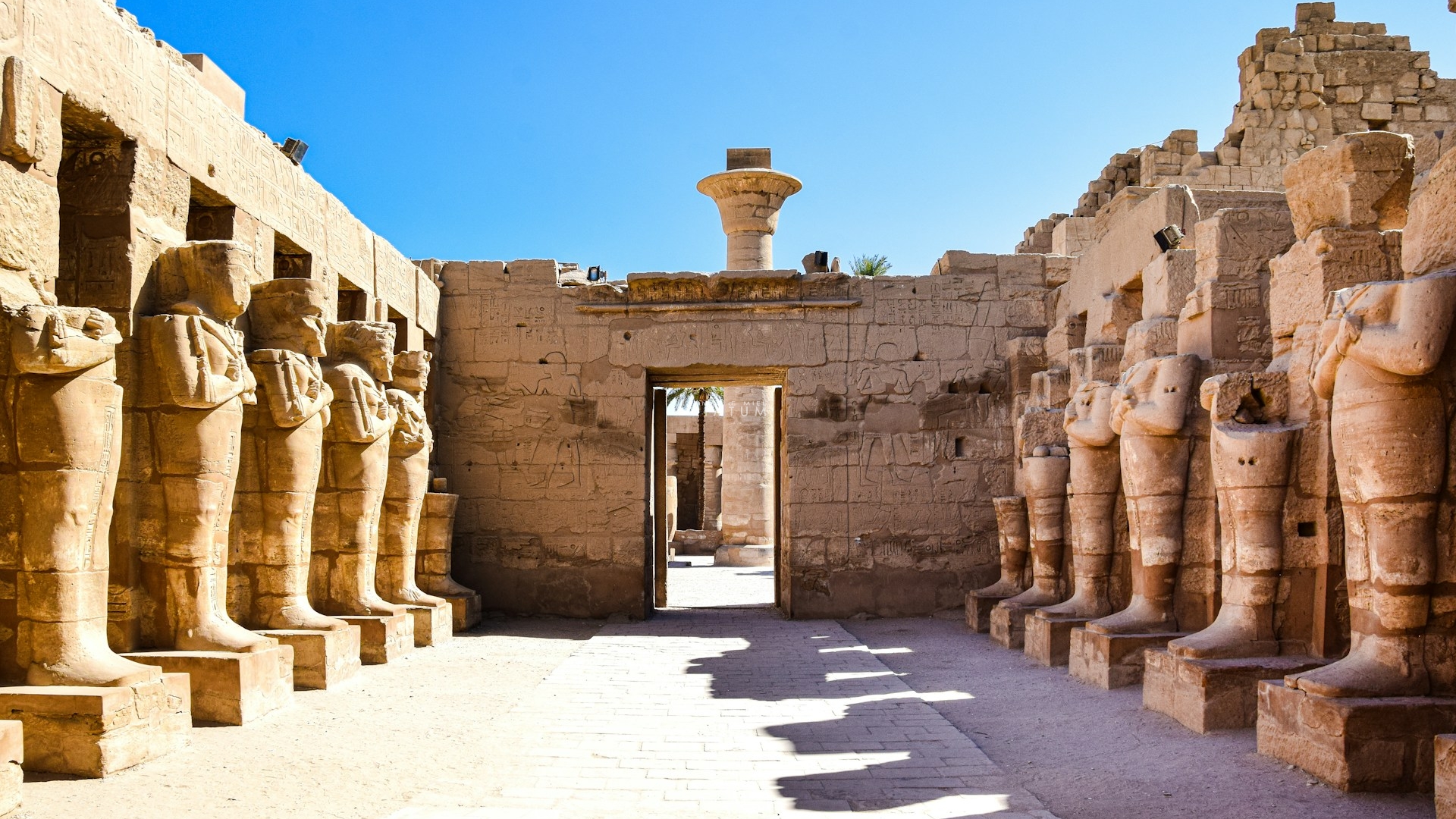 Dia 1: Ciudad de Origen - Luxor