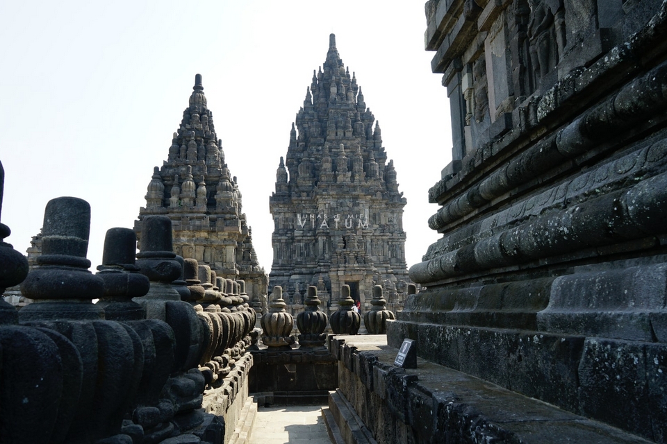 Visita Templos Hinduistas de Prambanan