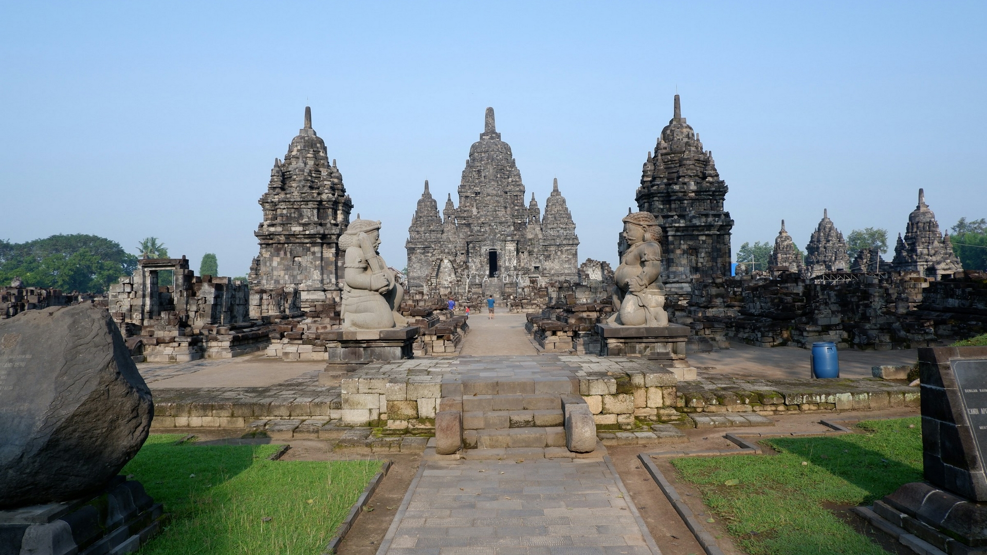 Dia 3: Yogyakarta