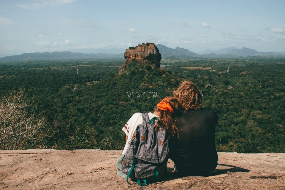 Subida a Sigiriya