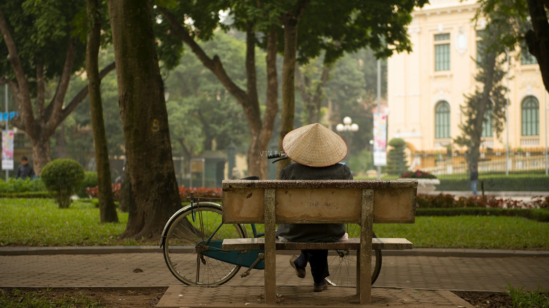 Dia 1: Ciudad de Origen - Hanoi