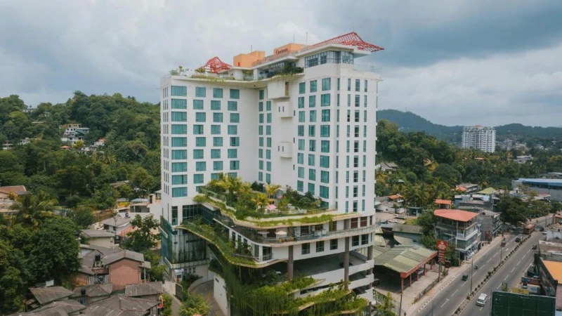 Kandy Myst By Cinnamon